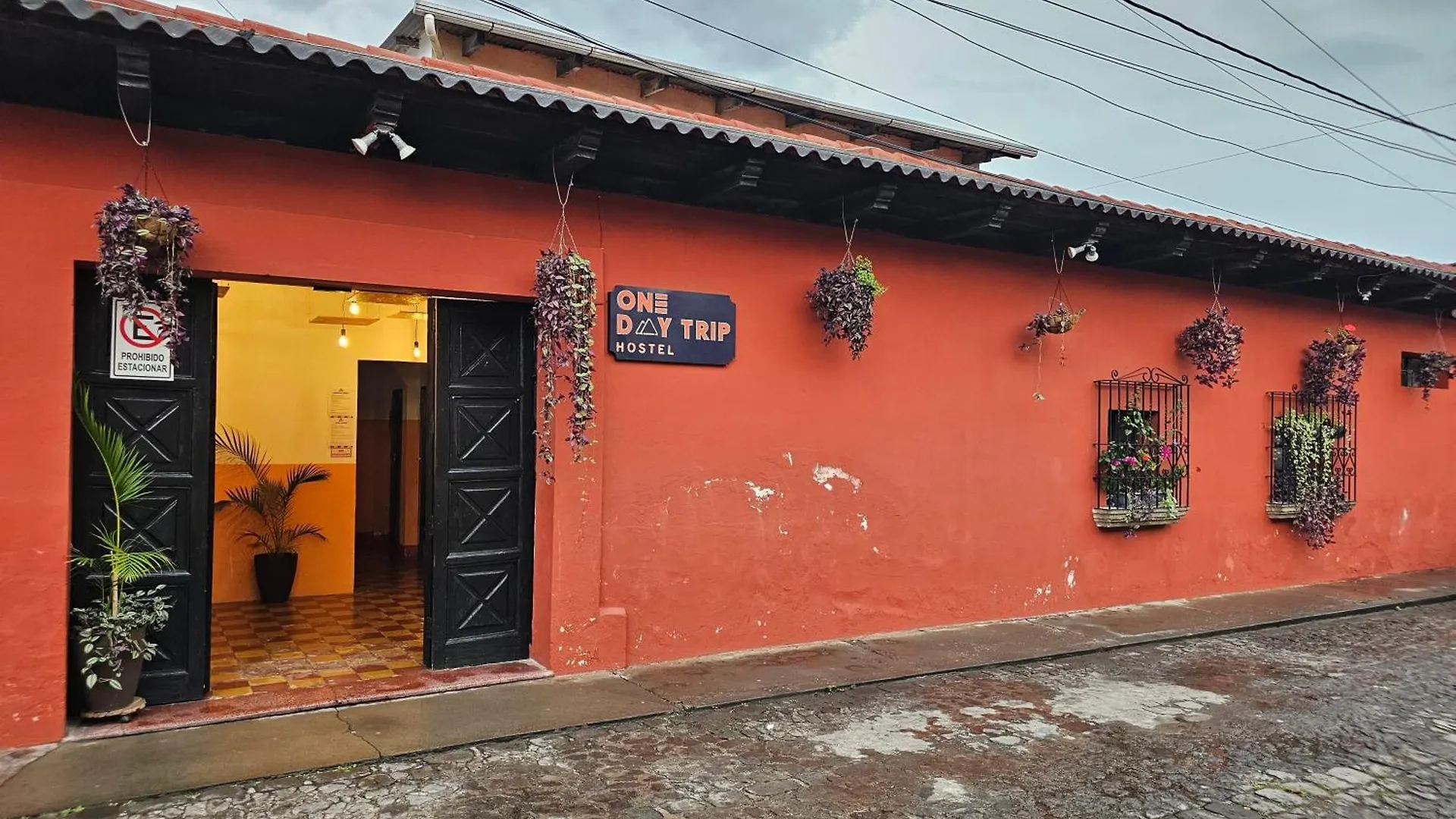 Albergue A Pousada One Day Trip Antigua